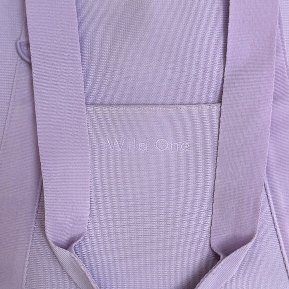 (NWOT) Wild One Lilac Everyday Carrier | Limited Edition Pet Pet Travel Tote Bag - Picture 7 of 11